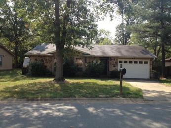 913 Nicole Dr, North Little Rock, AR 72118 