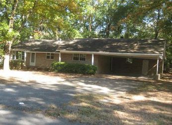 11211 Grove Ln, Little Rock, AR 72209 