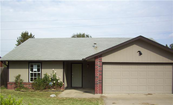 307 E Mimosa Pl, Rogers, AR 72756 