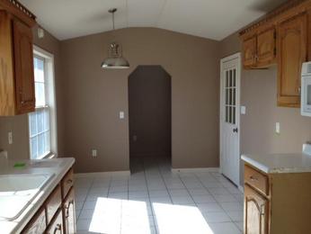 2806 Carriage Hill Dr, Paragould, AR 72450 