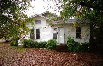 832 N 4th, Dequeen, AR 71832 