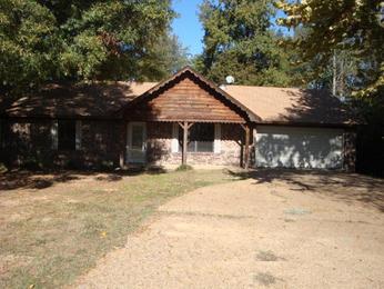 26 Whippoorwill Dr, Searcy, AR 72143 