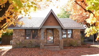 305 W Cherry Street, Alma, AR 72921 