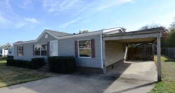 1005 J St, Barling, AR 72923 