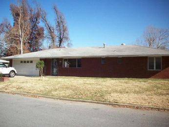 801 Faye St, Springdale, AR 72764 