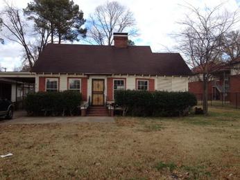 121 W Danner Ave, West Memphis, AR 72301 