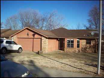 209 Jonathan Dr, Bentonville, AR 72712 