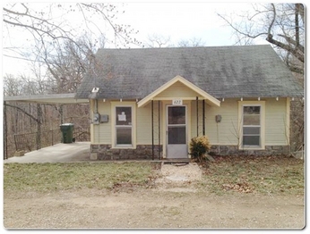 622 Crescent St, Rogers, AR 72756 