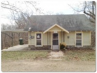 622 Crescent St, Rogers, AR 72756 