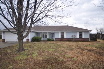 1413 Tudor St, Lowell, AR 72745 