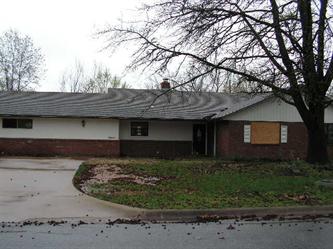 1704 Se 18th St, Bentonville, AR 72712 