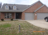 8445 West Vista Terrace, Fayetteville, AR 72704 