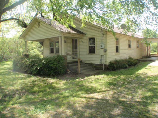 227 Danville Rd, Waldron, AR 72958 