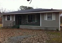 911 Oakwood Rd, Pine Bluff, AR 71603 