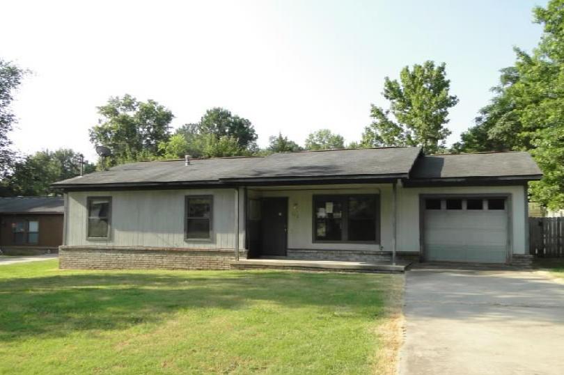 115 West Fresno Str, Greenwood, AR 72936 