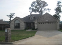 1807 Twin Oaks Dr, Van Buren, AR 72956 