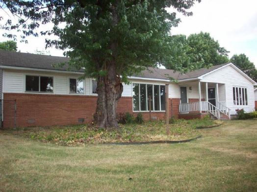 1517 E Ridgeway Dr, Fayetteville, AR 72701 