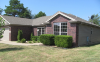 1832 South C St, Rogers, AR 72756 