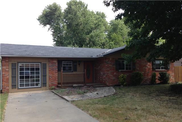 1311 Janda Dr, Rogers, AR 72756 