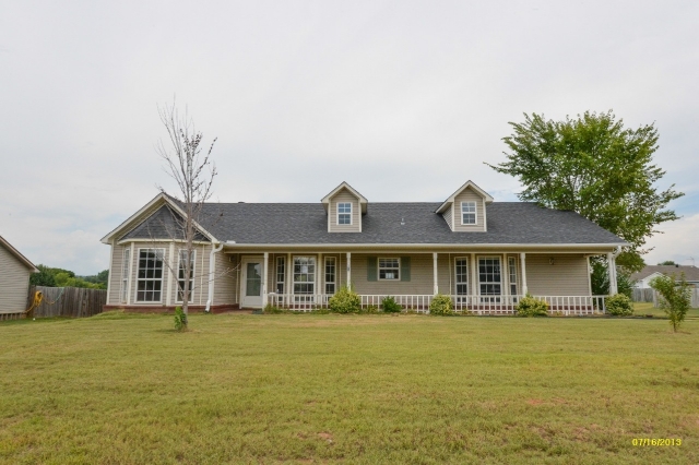 1200 Sandstone Dr, Van Buren, AR 72956 