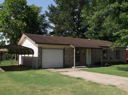 205 Christiana St, Dardanelle, AR 72834 