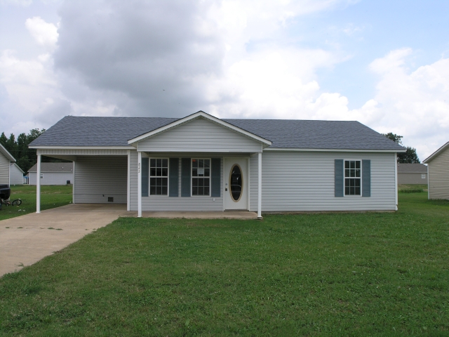 825 N 10th Ave, Paragould, AR 72450 