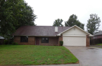 5630 Blake Ln, Springdale, AR 72762 