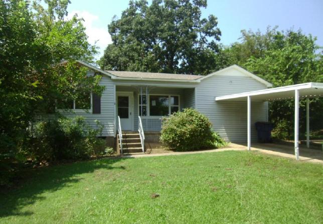 3006 South 18th St, Fort Smith, AR 72901 