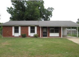 2611 Colonial Ave, Pine Bluff, AR 71601 