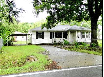 921 Henry St, Alma, AR 72921 
