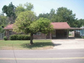 1109 North College Ave, Clarksville, AR 72830 