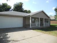2104 SE K St, Bentonville, AR 72712 