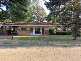 1015 E 33rd, Texarkana, AR 71854 