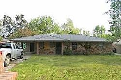 Sexton St, Newport, AR 72112 