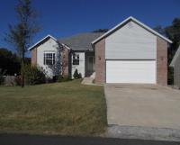1 Cromer Dr, Bella Vista, AR 72715 
