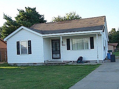 Rose, Blytheville, AR 72315 