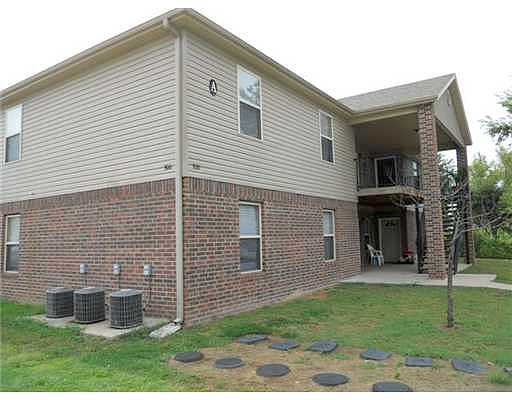 Meadow Ct, Siloam Springs, AR 72761 