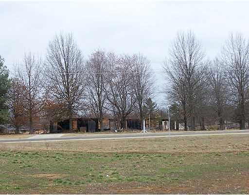 Central, Bentonville, AR 72712 