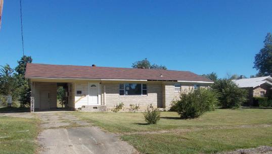 1409 Hamilton Ave, Mena, AR 71953 