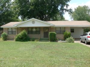 218 E. Circle Drive, Russellville, AR 72801 