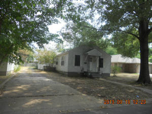 1218 N Boston PL, Russellville, AR 72801 