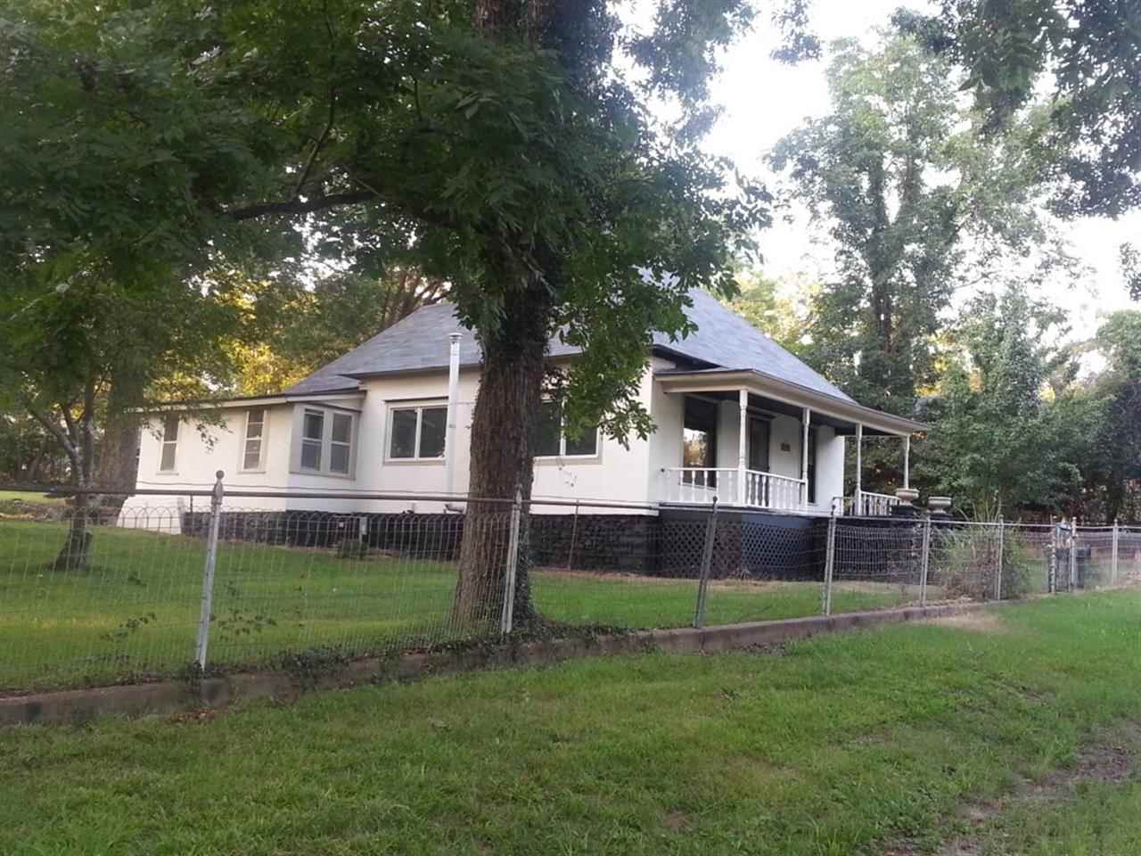 219 Powell Avenue, Cotter, AR 72626 