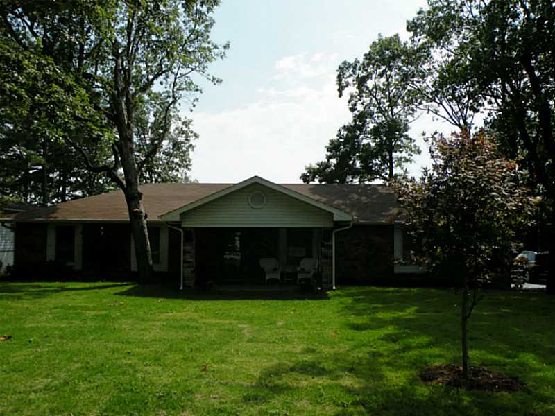 139 Holiday Island Dr, Holiday Island, AR 72631 