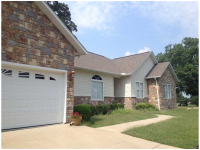 21 Indain Wells Dr., Holiday Island, AR 72631 