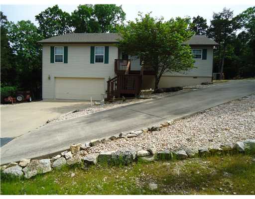 4 Danube Dr., Holiday Island, AR 72631 