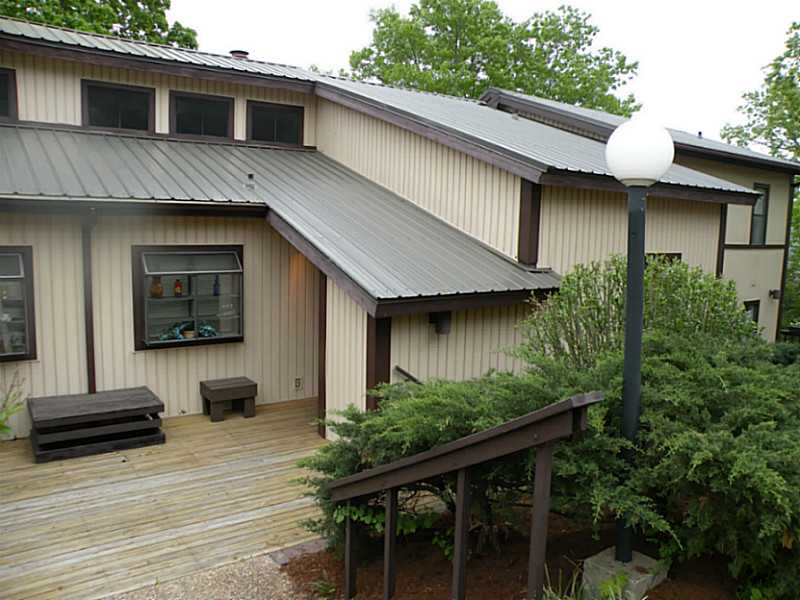 5 Oak Point Lane, Holiday Island, AR 72631 