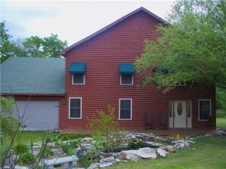 61 CR 236, Eureka Springs, AR 72632 