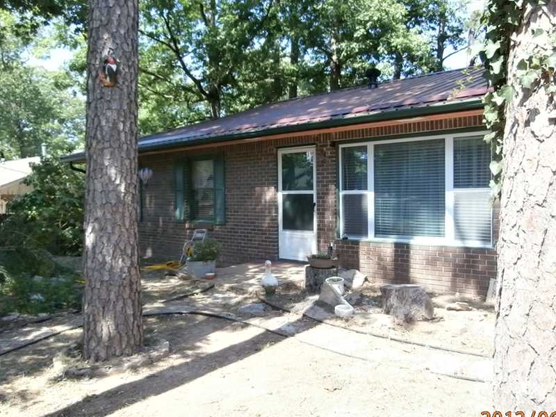 19 Hayes St., Eureka Springs, AR 72632 