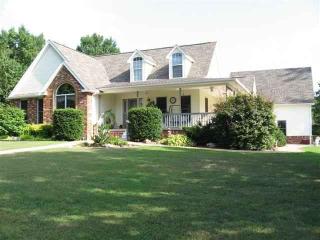 390 Spring Lake Drive Dr, Mountain Home, AR 72653 