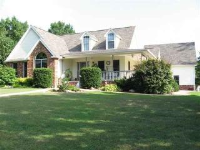 390 Spring Lake Drive Dr, Mountain Home, AR 72653 